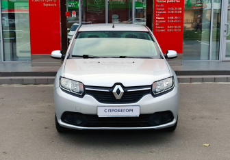 Подержанный автомобиль Renault Logan Sedan 2016 года (2 фото)