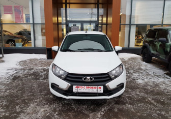 Подержанный автомобиль LADA (ВАЗ) Granta Liftback 2024 года (2 фото)