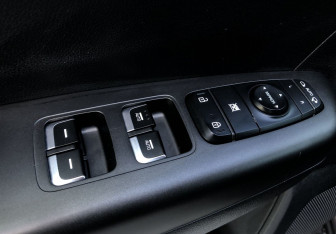 Подержанный автомобиль Kia Sportage 2020 года (13 фото)