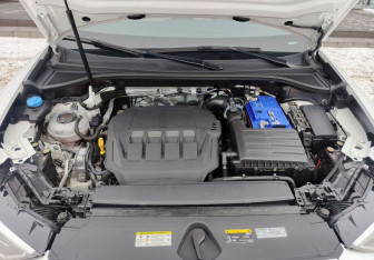 Подержанный автомобиль Audi Q3 2021 года (11 фото)