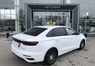 Подержанный автомобиль Geely Emgrand 2023 года (5 фото)