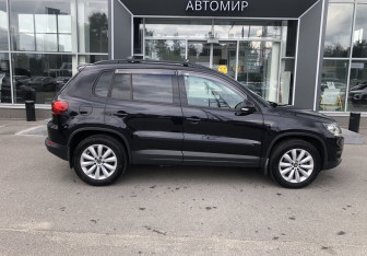 Подержанный автомобиль Volkswagen Tiguan 2016 года (4 фото)