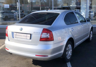 Подержанный автомобиль Skoda Octavia Liftback 2013 года (5 фото)