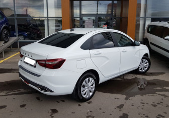 Подержанный автомобиль LADA (ВАЗ) Vesta Sedan 2024 года (5 фото)