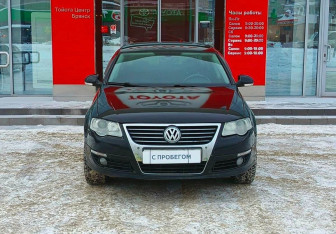 Подержанный автомобиль Volkswagen Passat Sedan 2006 года (2 фото)