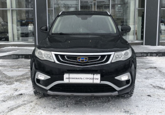 Подержанный автомобиль Geely Atlas 2018 года (2 фото)