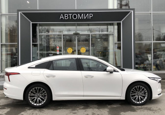 Подержанный автомобиль FAW Bestune B70 2023 года (4 фото)