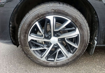 Подержанный автомобиль Haval Jolion 2023 года (10 фото)