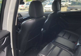 Подержанный автомобиль Mazda CX-5 2014 года (11 фото)