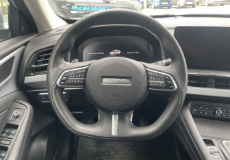 Подержанный автомобиль Haval F7x 2022 года (12 фото)