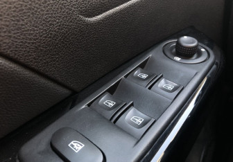 Подержанный автомобиль Renault Kaptur 2016 года (13 фото)