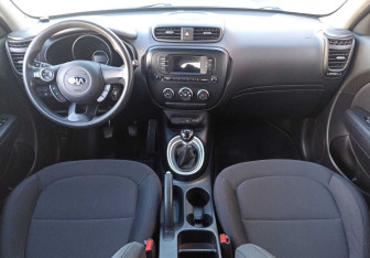 Подержанный автомобиль Kia Soul 2017 года (15 фото)