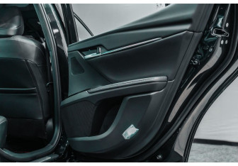 Новый Toyota Camry Sedan 2025 (9 фото)