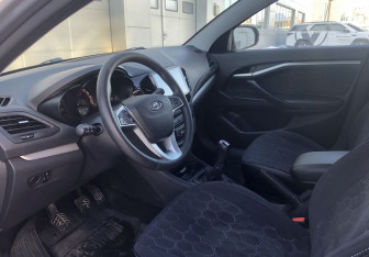 Подержанный автомобиль LADA (ВАЗ) Vesta Wagon 2019 года (9 фото)