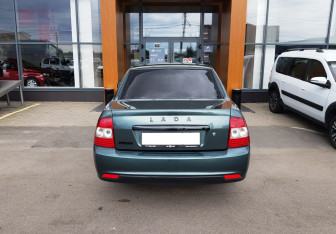Подержанный автомобиль LADA (ВАЗ) Priora Sedan 2008 года (6 фото)