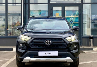 Новый Toyota RAV4 2025 (2 фото)