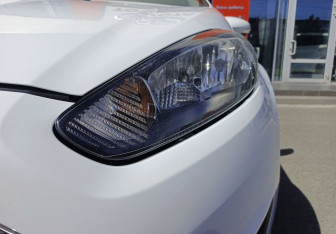 Подержанный автомобиль Ford Fiesta Sedan 2016 года (9 фото)