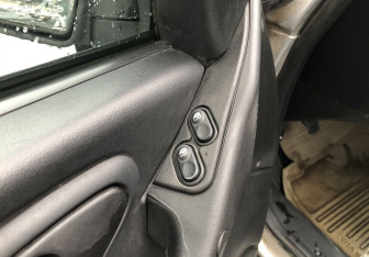 Подержанный автомобиль Chevrolet Niva 2016 года (13 фото)