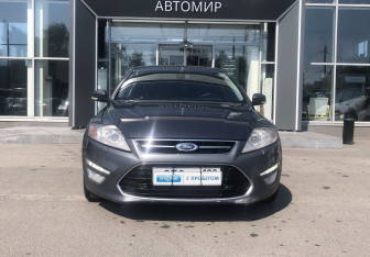 Подержанный автомобиль Ford Mondeo Sedan 2012 года (2 фото)