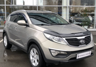 Подержанный автомобиль Kia Sportage 2012 года (3 фото)