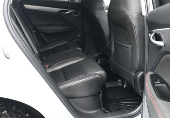 Подержанный автомобиль Geely Tugella 2021 года (11 фото)