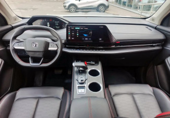 Подержанный автомобиль Changan CS55PLUS 2023 года (15 фото)