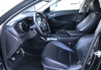Подержанный автомобиль Kia Optima Sedan 2014 года (9 фото)