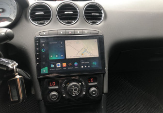 Подержанный автомобиль Peugeot 408 2013 года (14 фото)