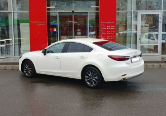 Подержанный автомобиль Mazda 6 Sedan 2021 года (7 фото)