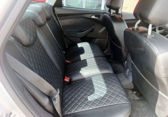 Подержанный автомобиль Ford Focus Sedan 2013 года (16 фото)