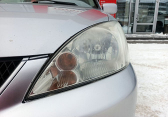 Подержанный автомобиль Mitsubishi Lancer Sedan 2007 года (9 фото)