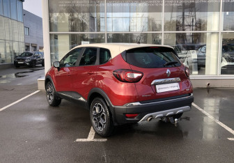 Подержанный автомобиль Renault Kaptur 2019 года (5 фото)