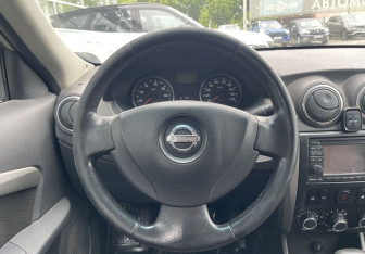 Подержанный автомобиль Nissan Almera Sedan 2013 года (12 фото)
