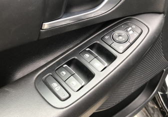 Подержанный автомобиль Hyundai Sonata 2020 года (11 фото)