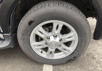 Подержанный автомобиль Great Wall Hover H3 2010 года (15 фото)