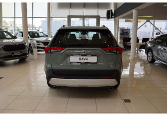 Новый Toyota RAV4 2025 (6 фото)
