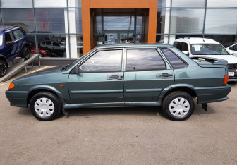 Подержанный автомобиль LADA (ВАЗ) 2115 2010 года (8 фото)