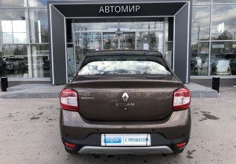 Подержанный автомобиль Renault Logan Sedan 2019 года (6 фото)