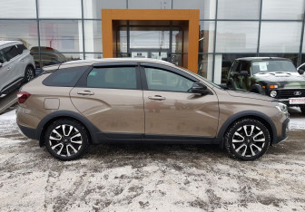 Подержанный автомобиль LADA (ВАЗ) Vesta Wagon 2024 года (4 фото)