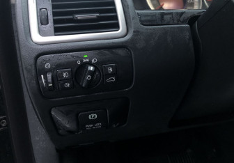 Подержанный автомобиль Volvo S80 2012 года (16 фото)