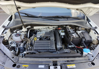 Подержанный автомобиль Volkswagen Tiguan 2020 года (11 фото)