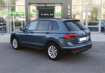 Подержанный автомобиль Volkswagen Tiguan 2019 года (7 фото)