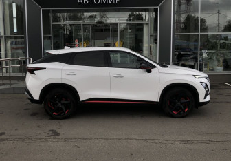 Подержанный автомобиль Omoda C5 2022 года (4 фото)