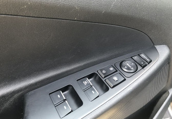 Подержанный автомобиль Hyundai Tucson 2016 года (13 фото)