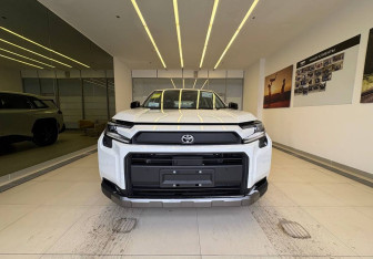 Новый Toyota RAV4 2026 (2 фото)