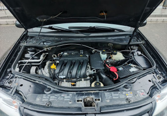 Подержанный автомобиль Renault Duster 2012 года (11 фото)