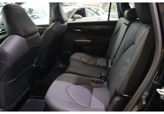 Новый Toyota Highlander 2025 (9 фото)