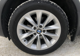 Подержанный автомобиль BMW X4 2016 года (19 фото)