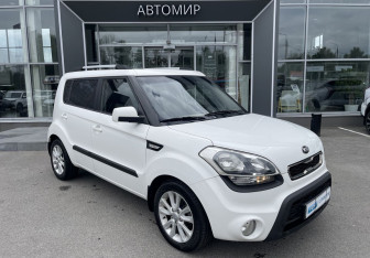 Подержанный автомобиль Kia Soul 2012 года (3 фото)