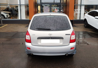 Подержанный автомобиль LADA (ВАЗ) Kalina Wagon 2008 года (6 фото)